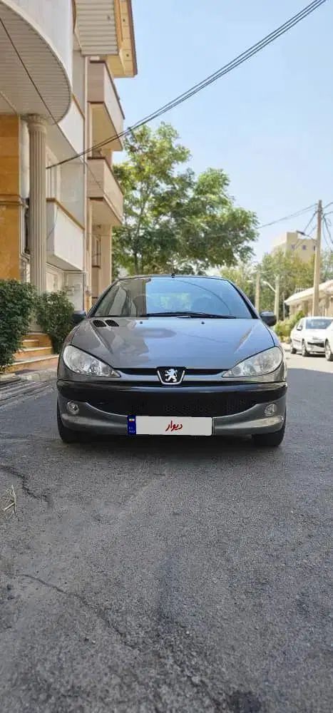 پژو ۲۰۶ صندوق دار v8 - 1386