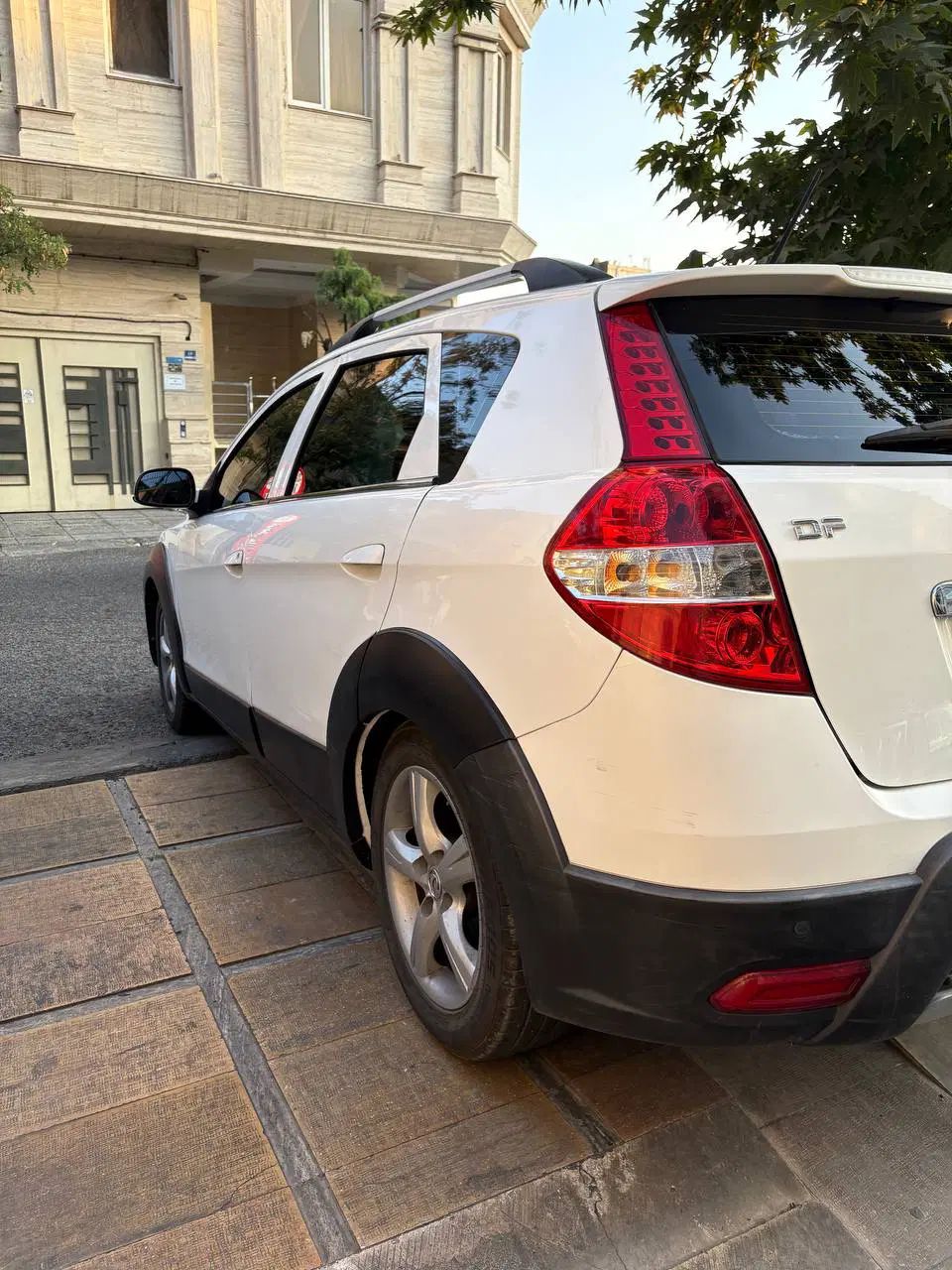 دانگ فنگ H30 کراس اتوماتیک - 1397