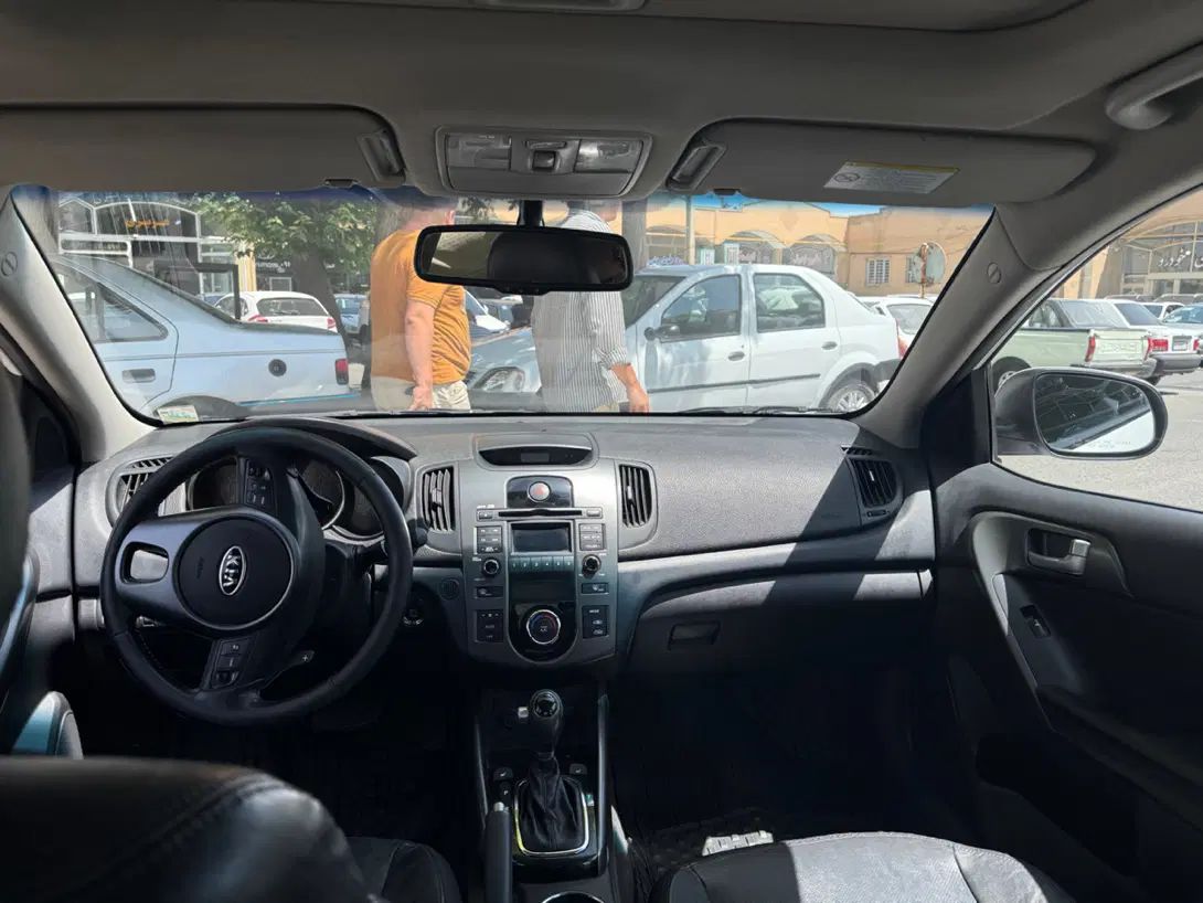 کیا سراتو 2.0 لیتر اتوماتیک GT لاین - 2012