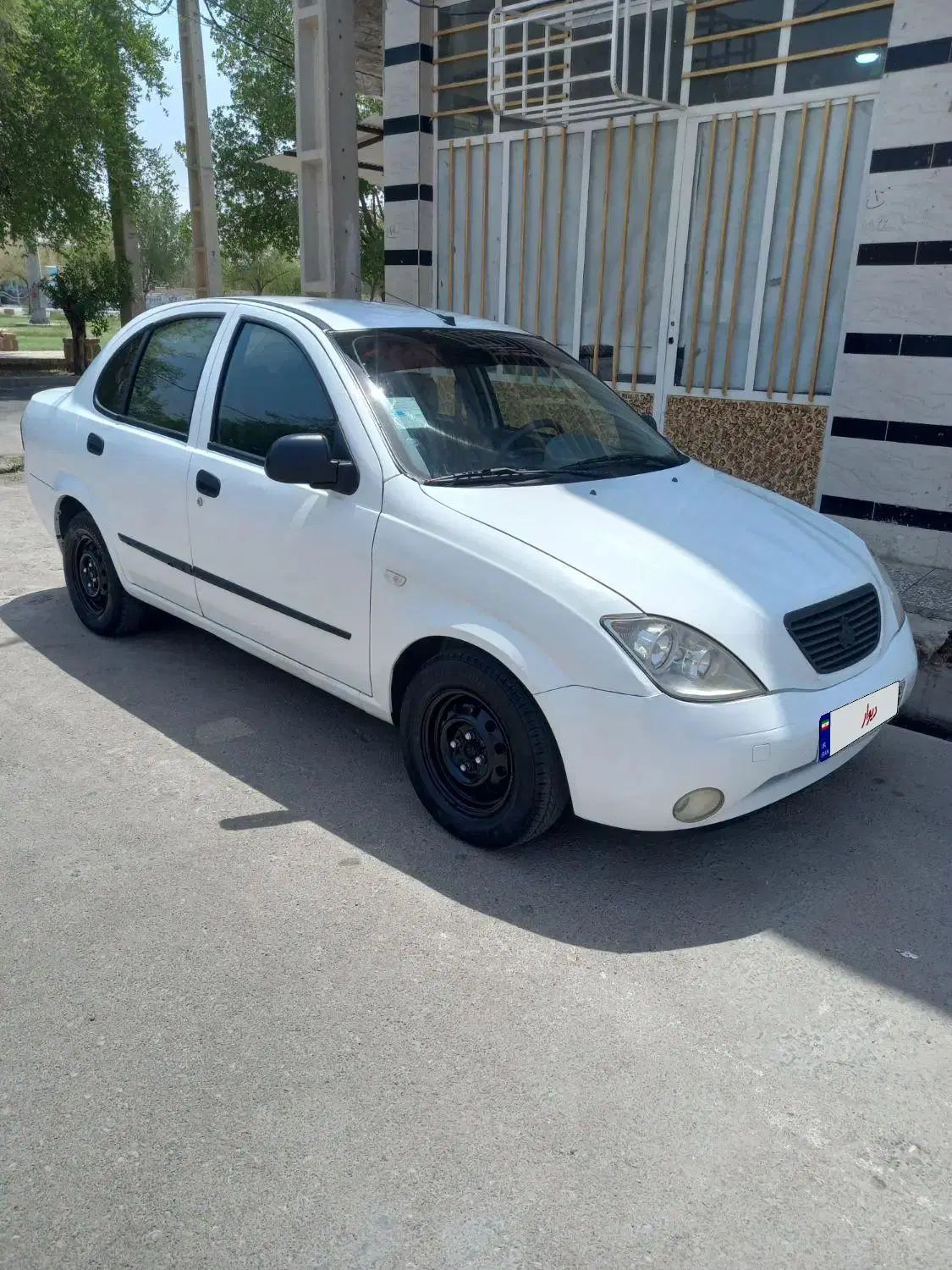 تیبا صندوق دار SX - 1396