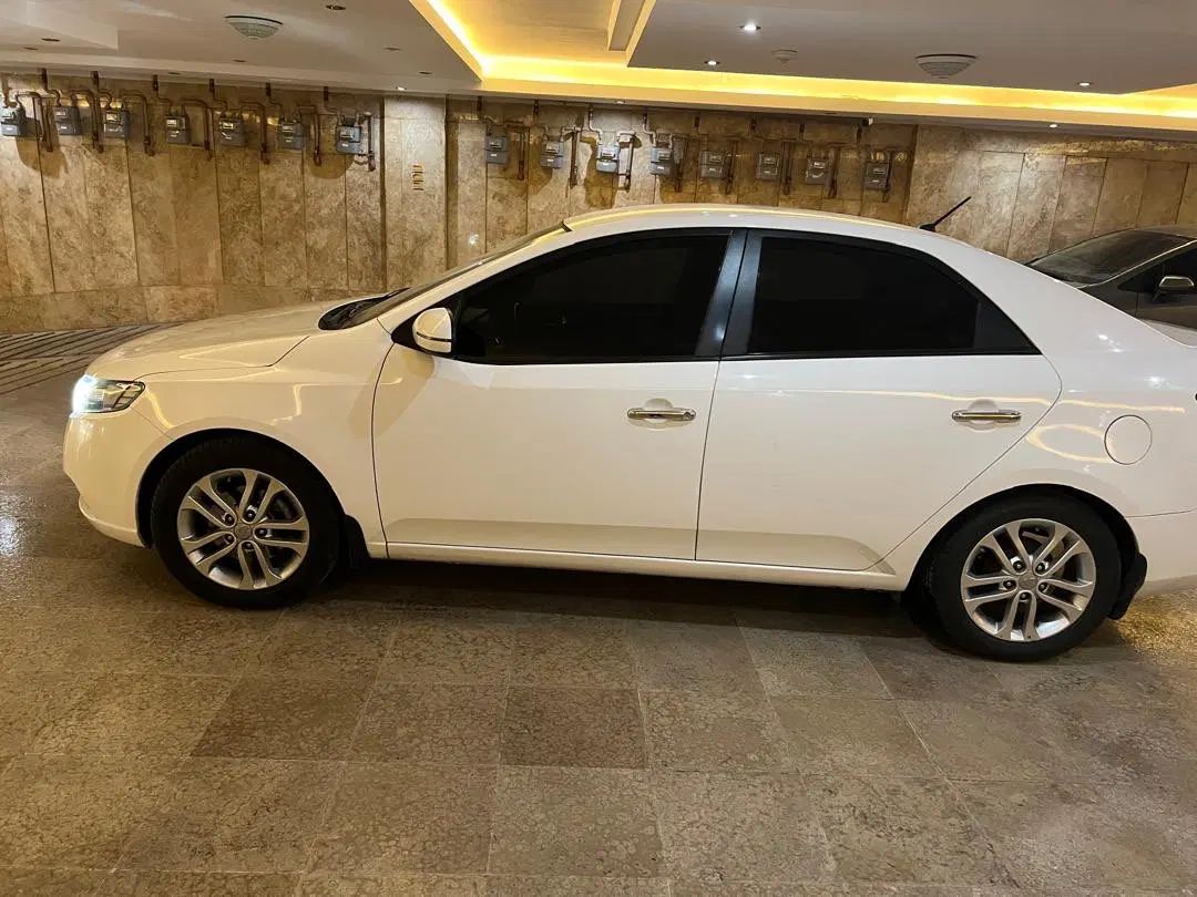 کیا سراتو 2.0 لیتر اتوماتیک GT لاین - 2016
