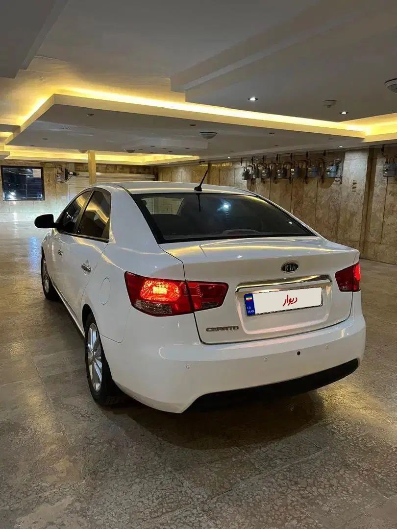 کیا سراتو 2.0 لیتر اتوماتیک GT لاین - 2016