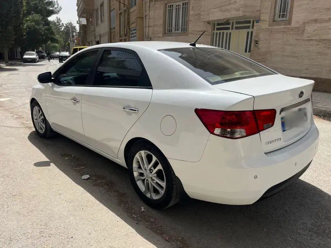 خودرو کیا، سراتو مونتاژ آگهی ann_20076415