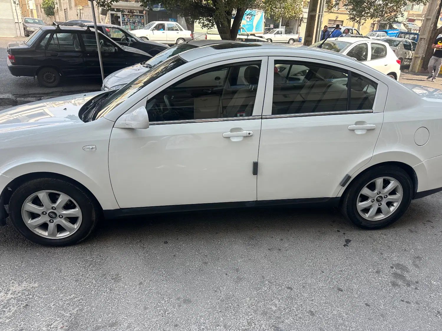 ام وی ام 550 اتوماتیک - 1395
