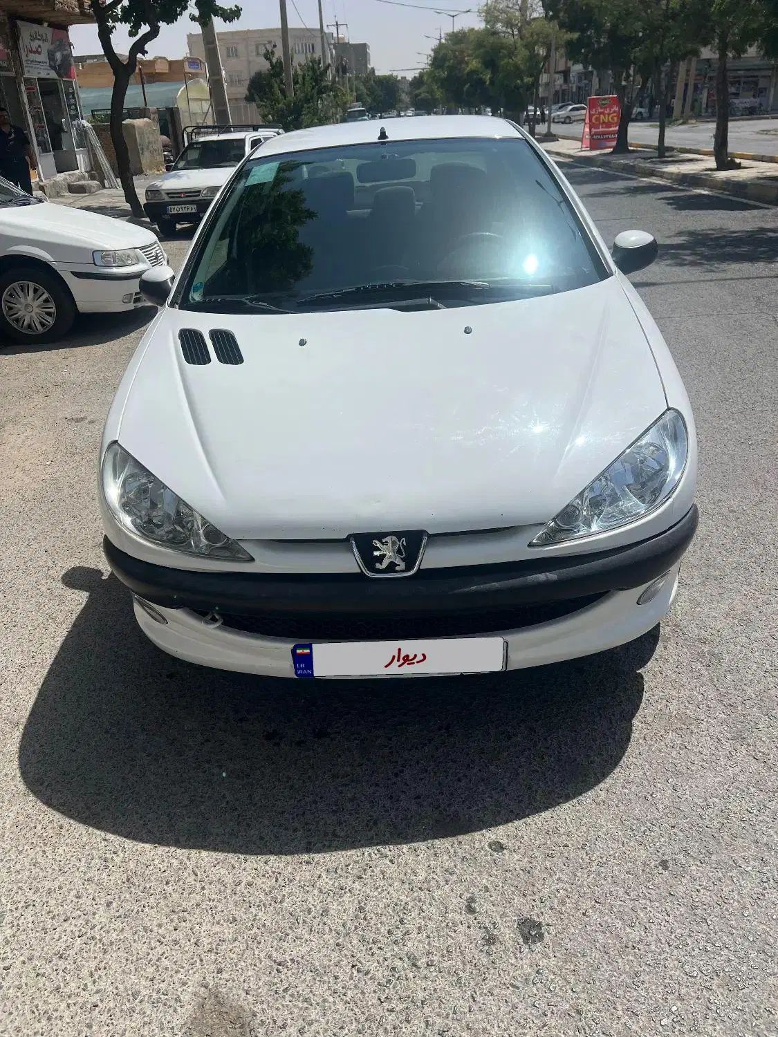 پژو ۲۰۶ صندوق دار v8 - 1398