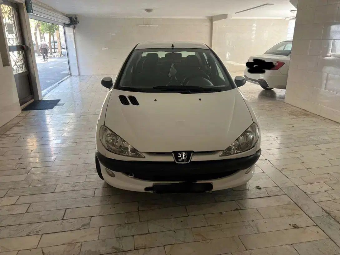 پژو ۲۰۶ صندوق دار v8 - 1394