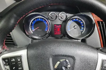 دنا پلاس توربو ۶ دنده EF7p - 1403