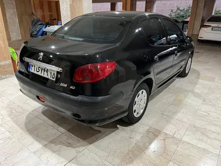پژو ۲۰۶ صندوق دار v8 - 1394