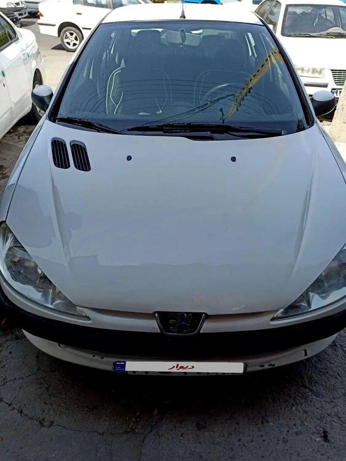 پژو ۲۰۶ صندوق دار v8 - 1394