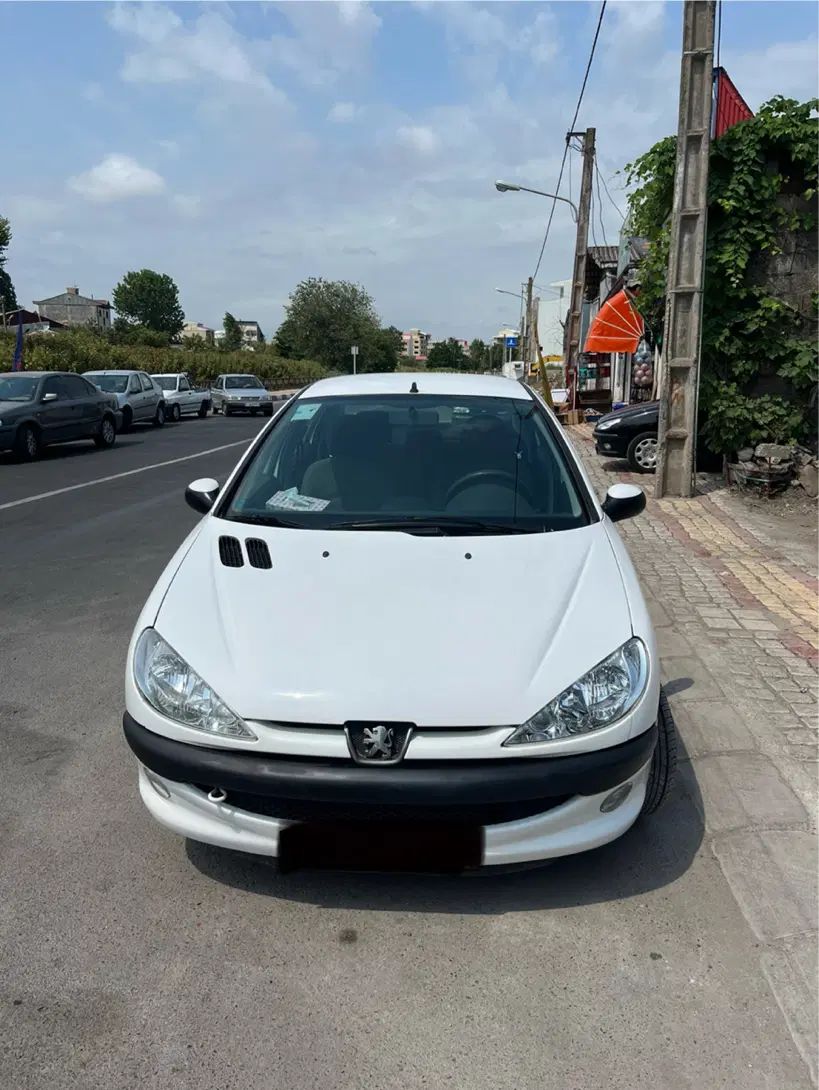 پژو ۲۰۶ صندوق دار v8 - 1395