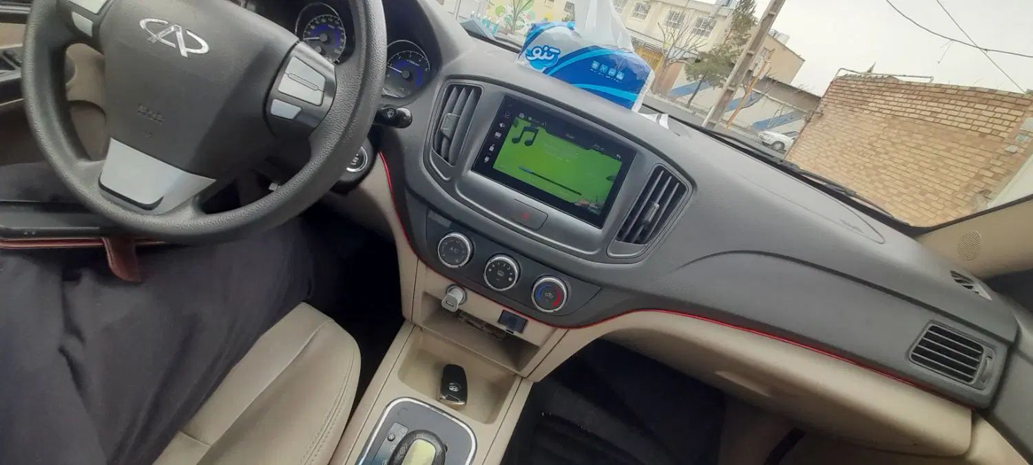 ام وی ام 550 اتوماتیک - 1395