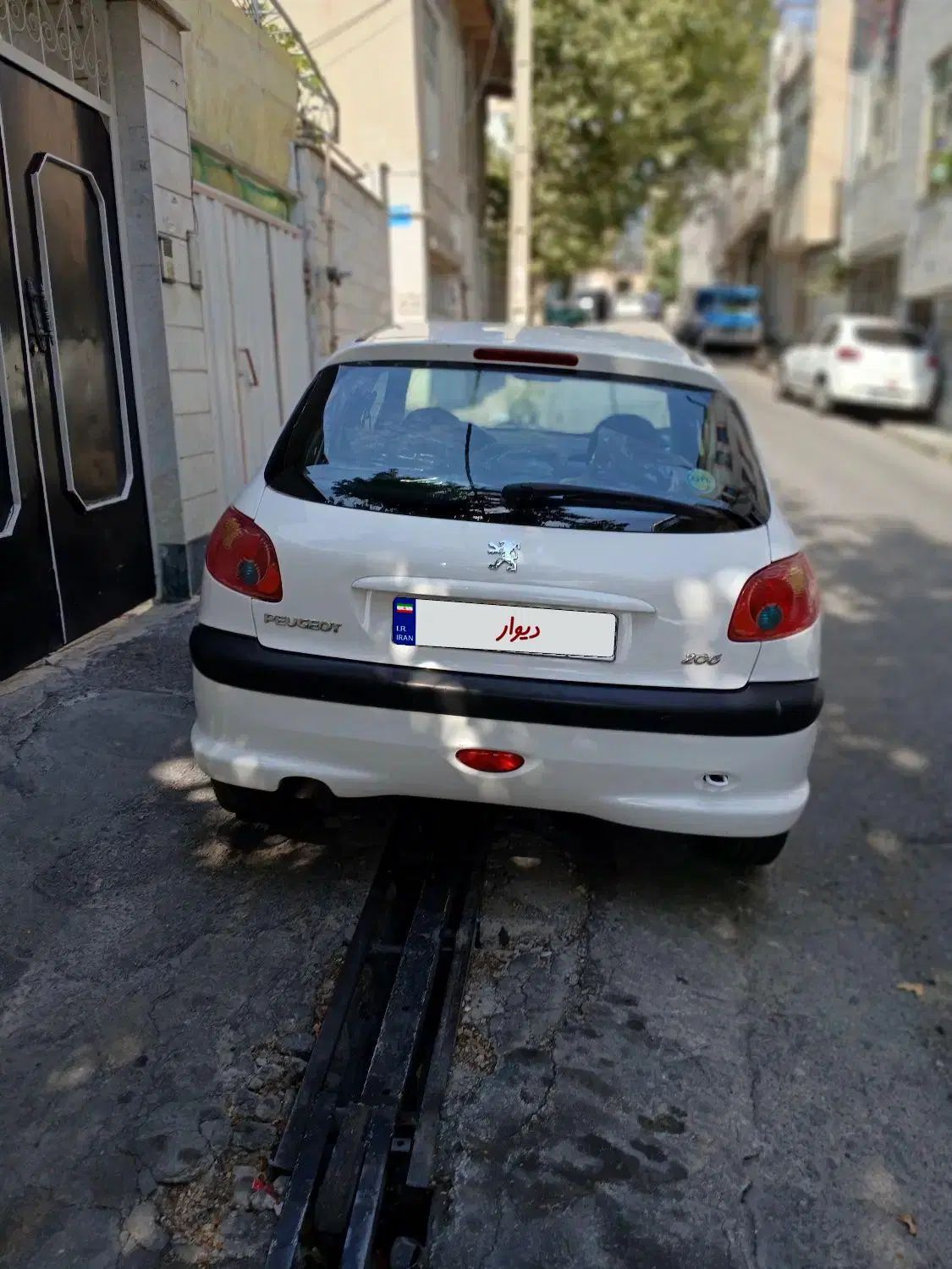 پژو 206 تیپ 5 - 1394