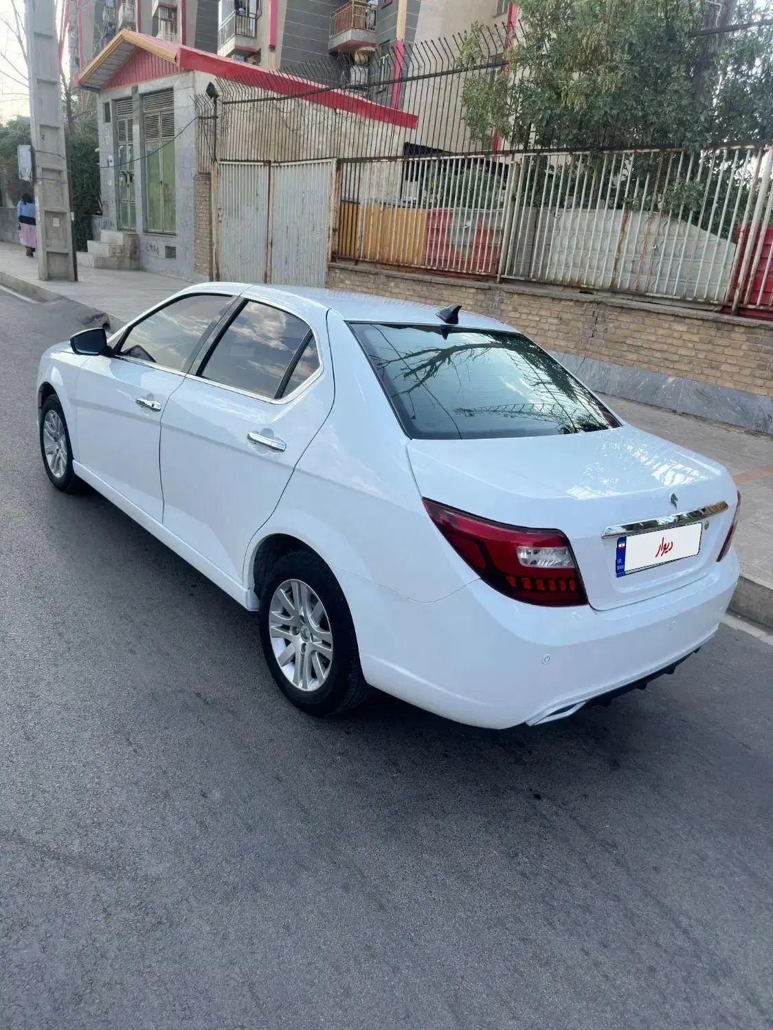 دنا پلاس تیپ ۱ دو ایربگ - 1400