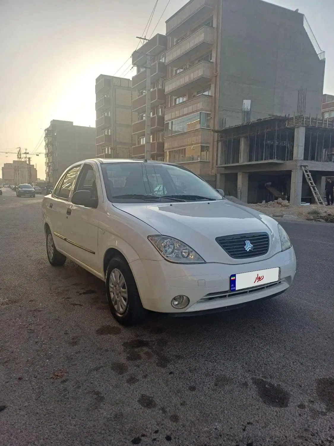 تیبا صندوق دار SX - 1398