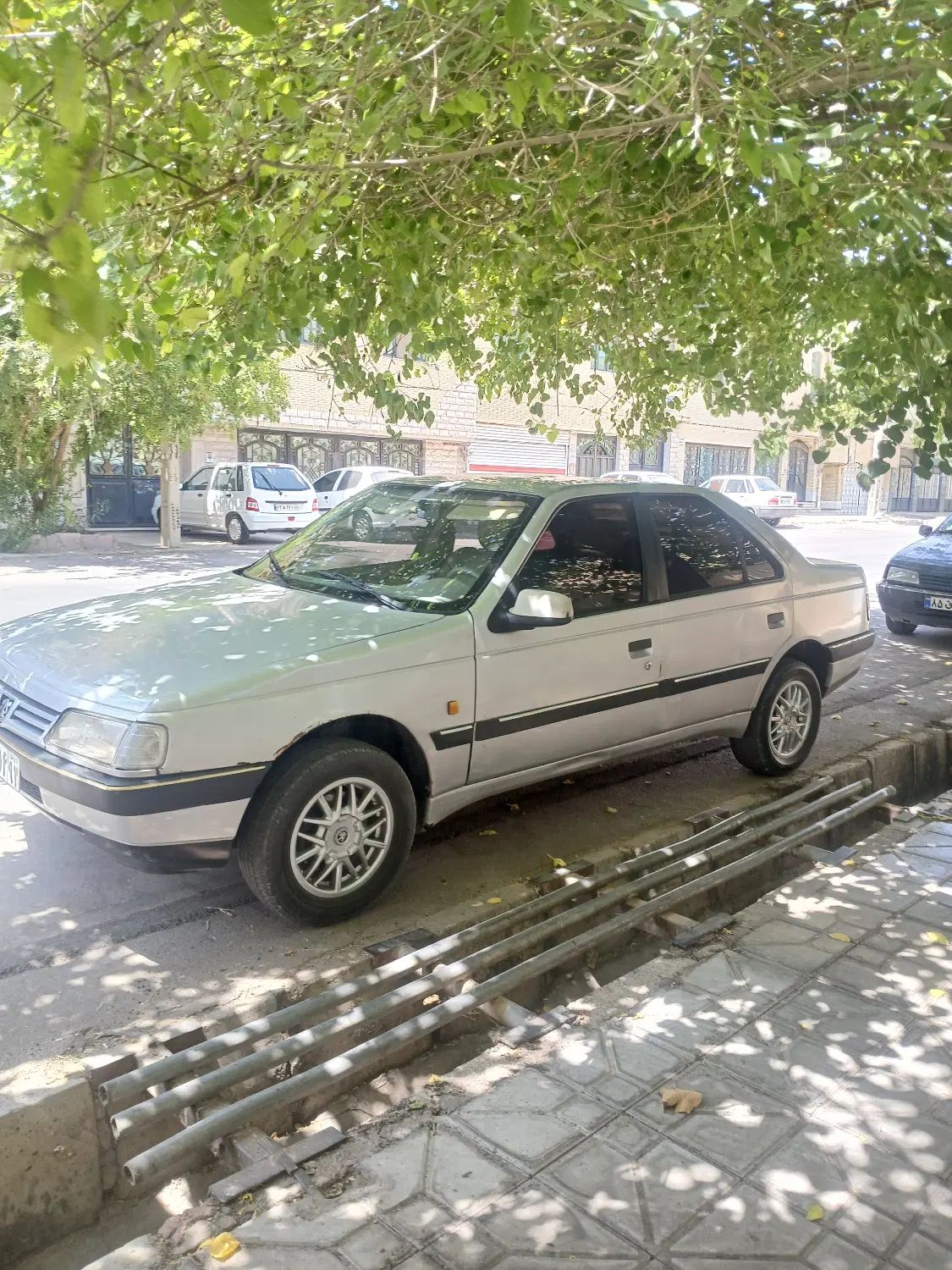 پژو 405 GLX - 1392