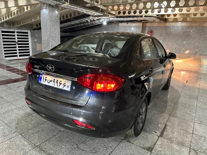 جک J4 اتوماتیک ساده - 1404