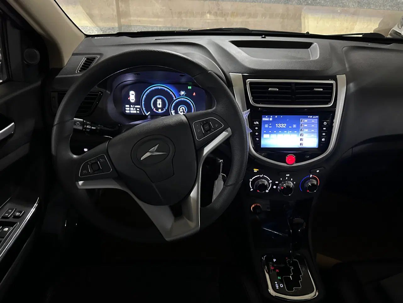 جک J4 اتوماتیک ساده - 1404