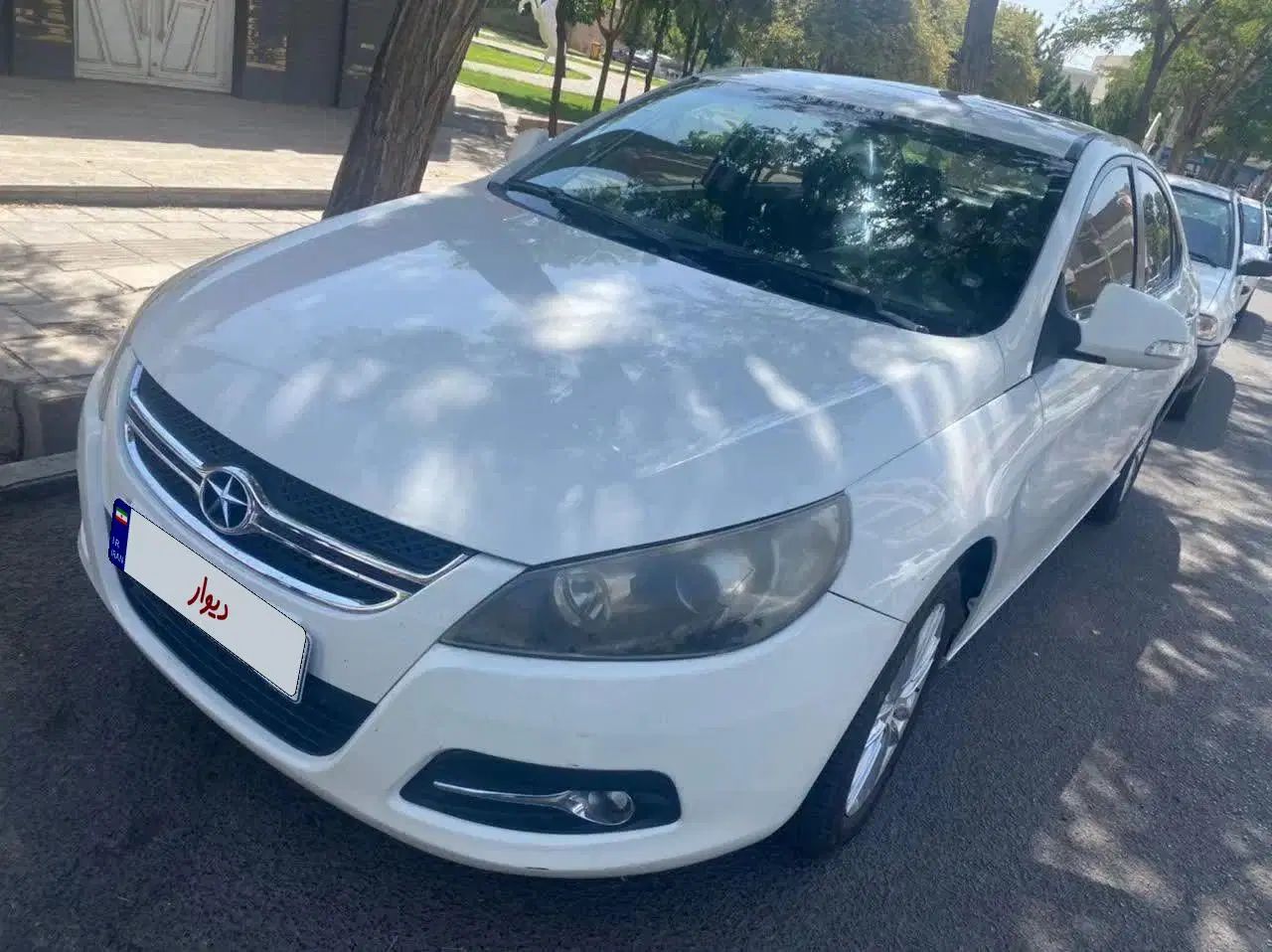 جک J5 اتوماتیک - 1394