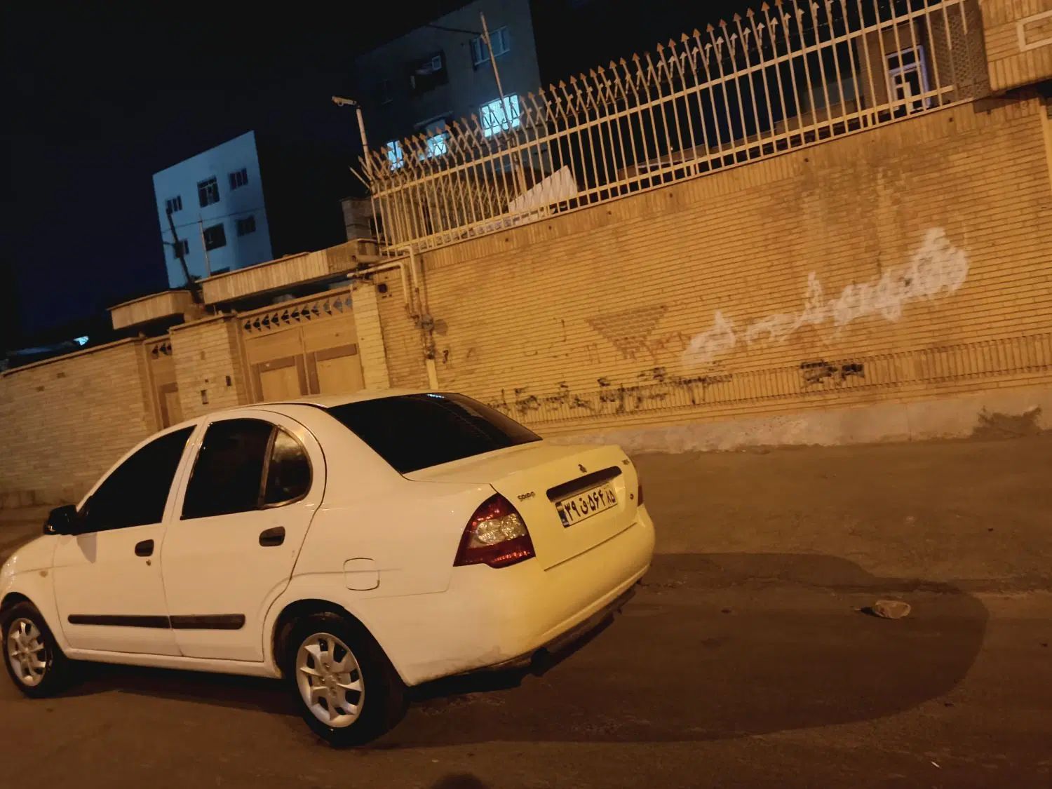 تیبا صندوق دار EX - 1395