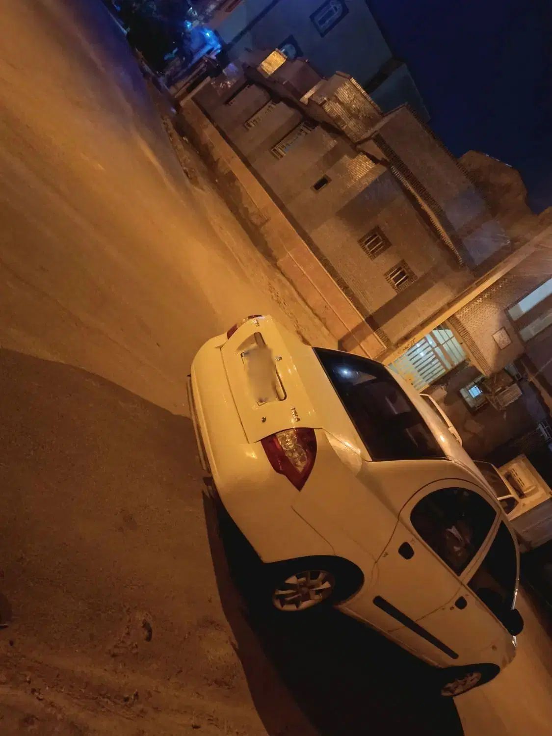 تیبا صندوق دار EX - 1395
