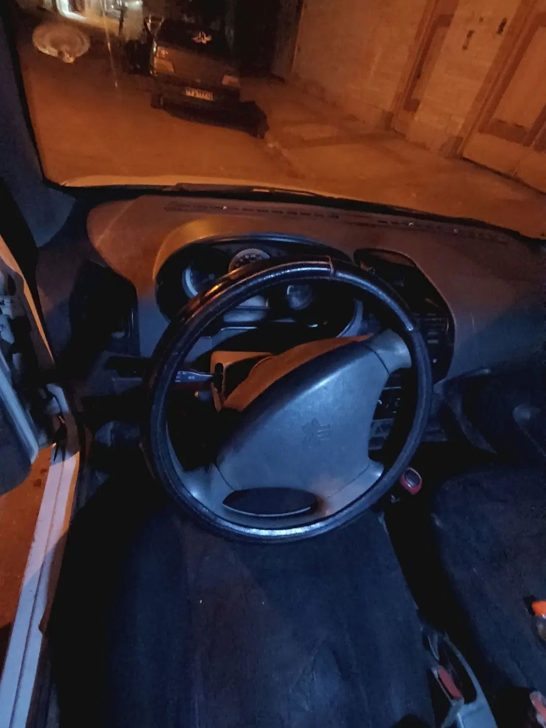 تیبا صندوق دار EX - 1395
