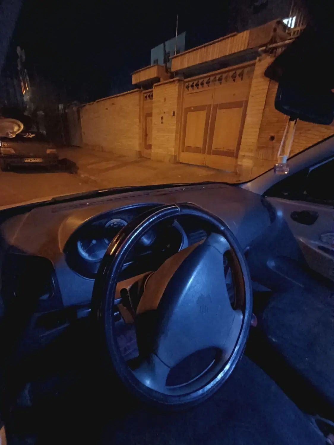 تیبا صندوق دار EX - 1395