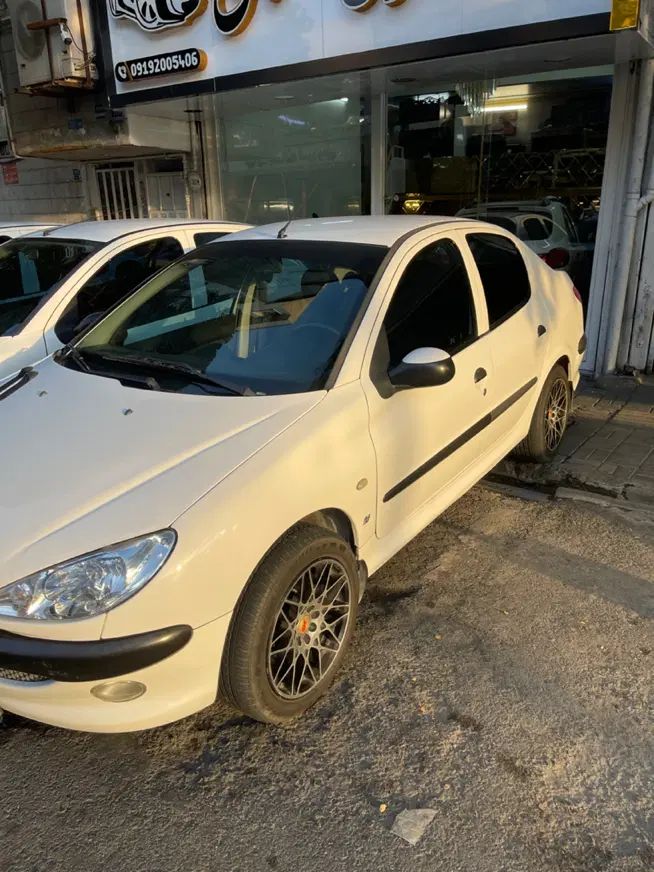 پژو ۲۰۶ صندوق دار v8 - 1395