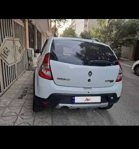 رنو ساندرو دنده ای - 1397
