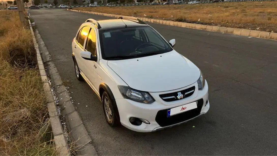 کوییک R دنده‌ای - 1399