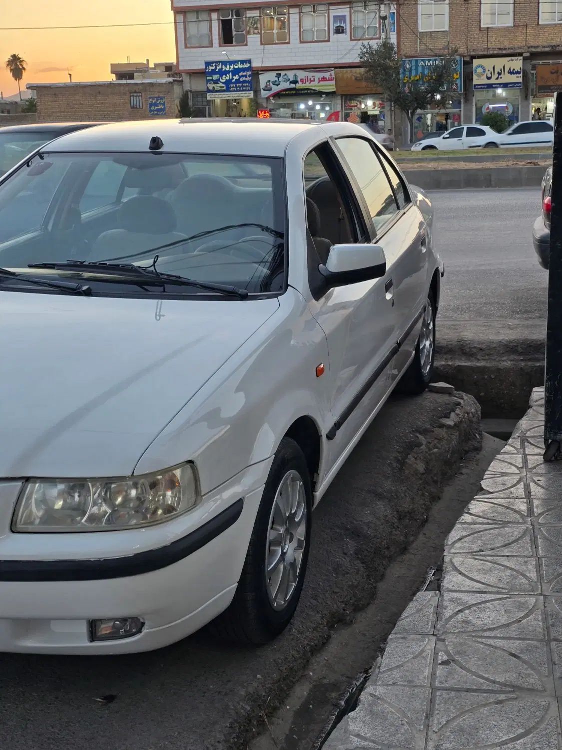 سمند LX XU7 - 1390