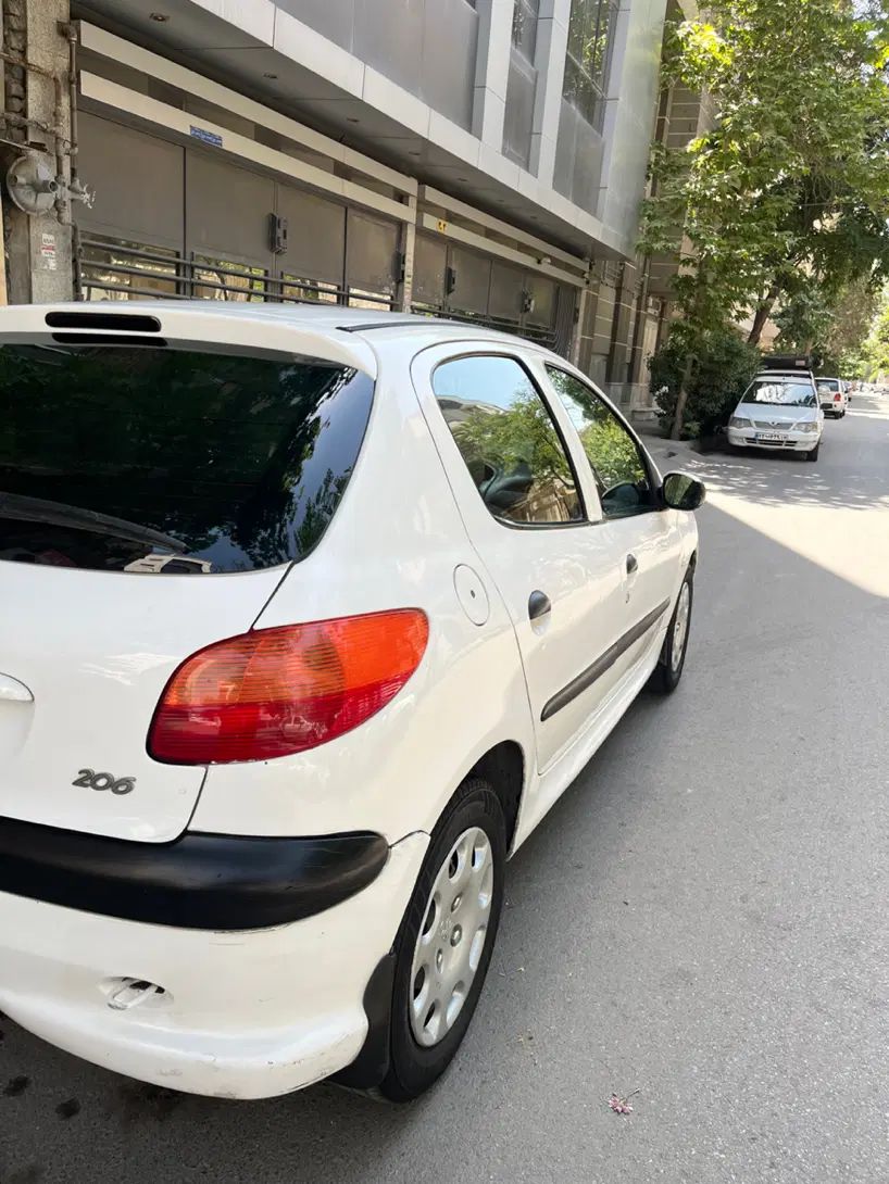 پژو 206 تیپ 2 - 1390