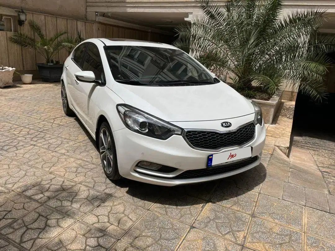 کیا سراتو 2.0 لیتر اتوماتیک GT لاین - 2016