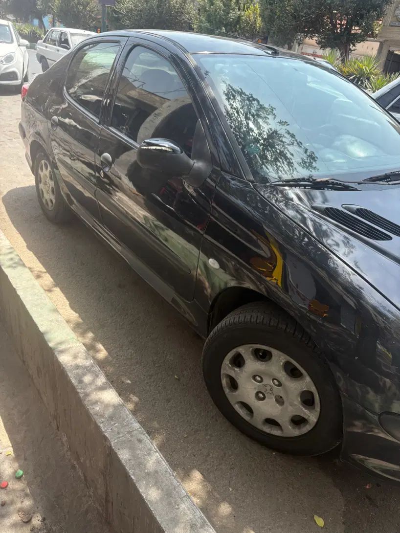 پژو ۲۰۶ صندوق دار v8 - 1394