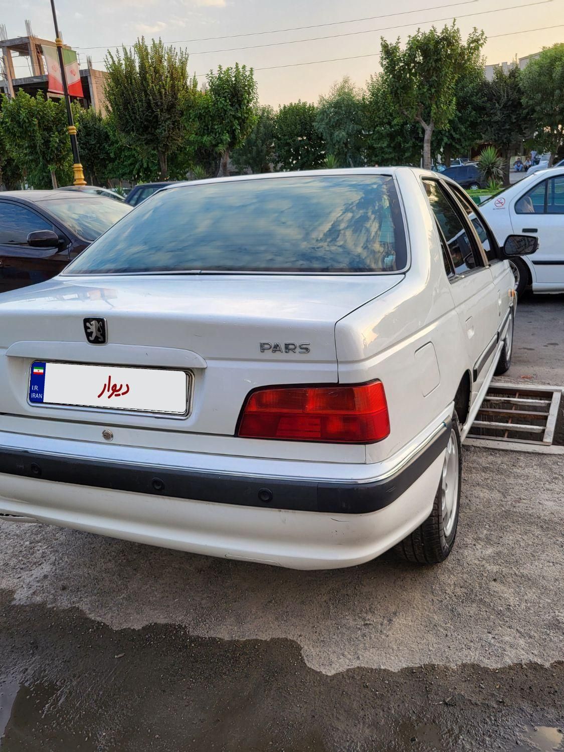 پژو پارس سال - 1392