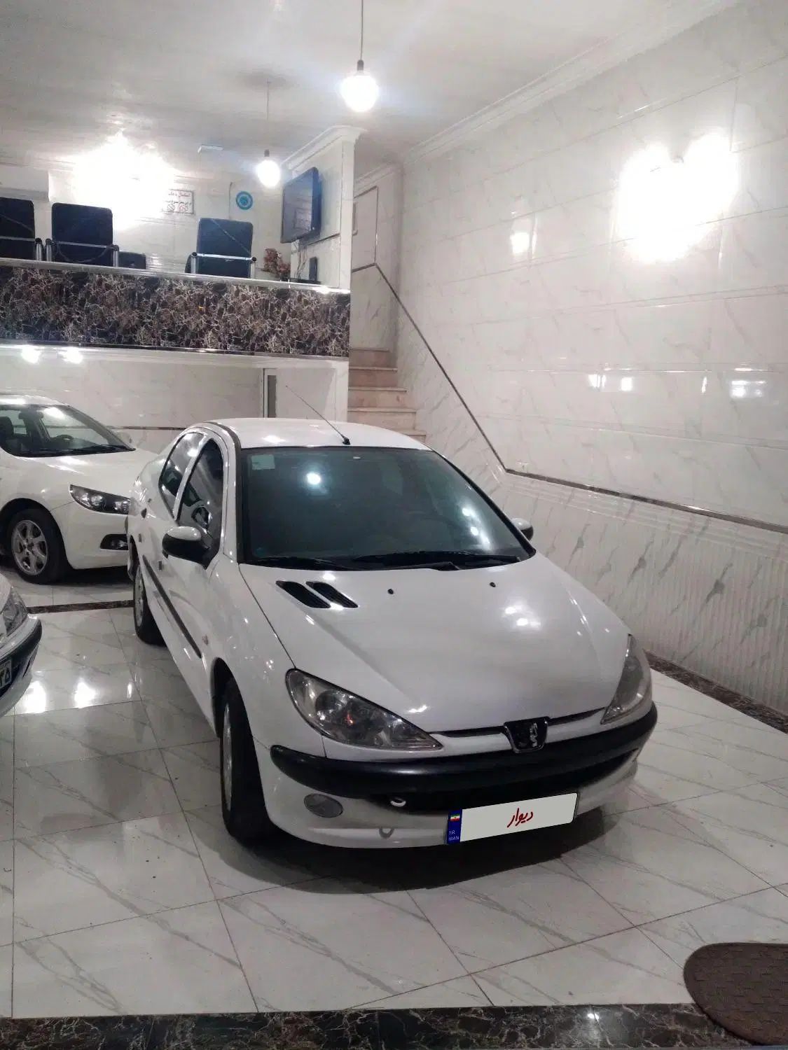 پژو ۲۰۶ صندوق دار v8 - 1395