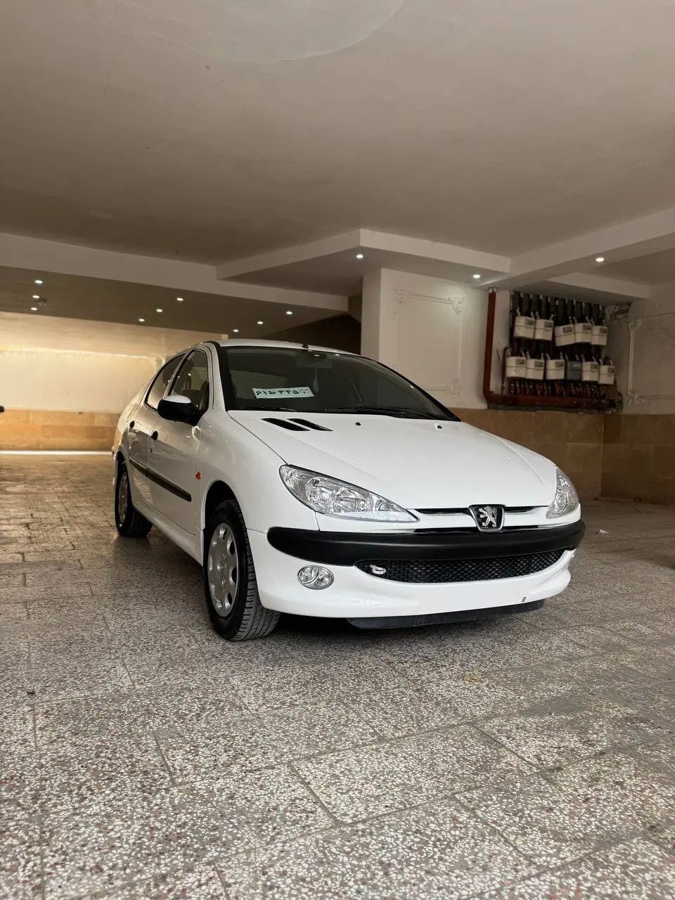 پژو ۲۰۶ صندوق دار v8 - 1396