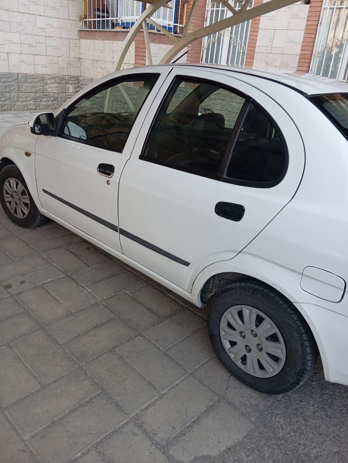 تیبا صندوق دار EX - 1395
