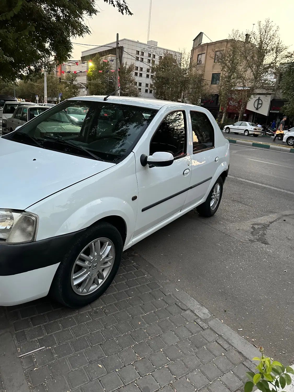 رنو تندر 90 E2 - 1391