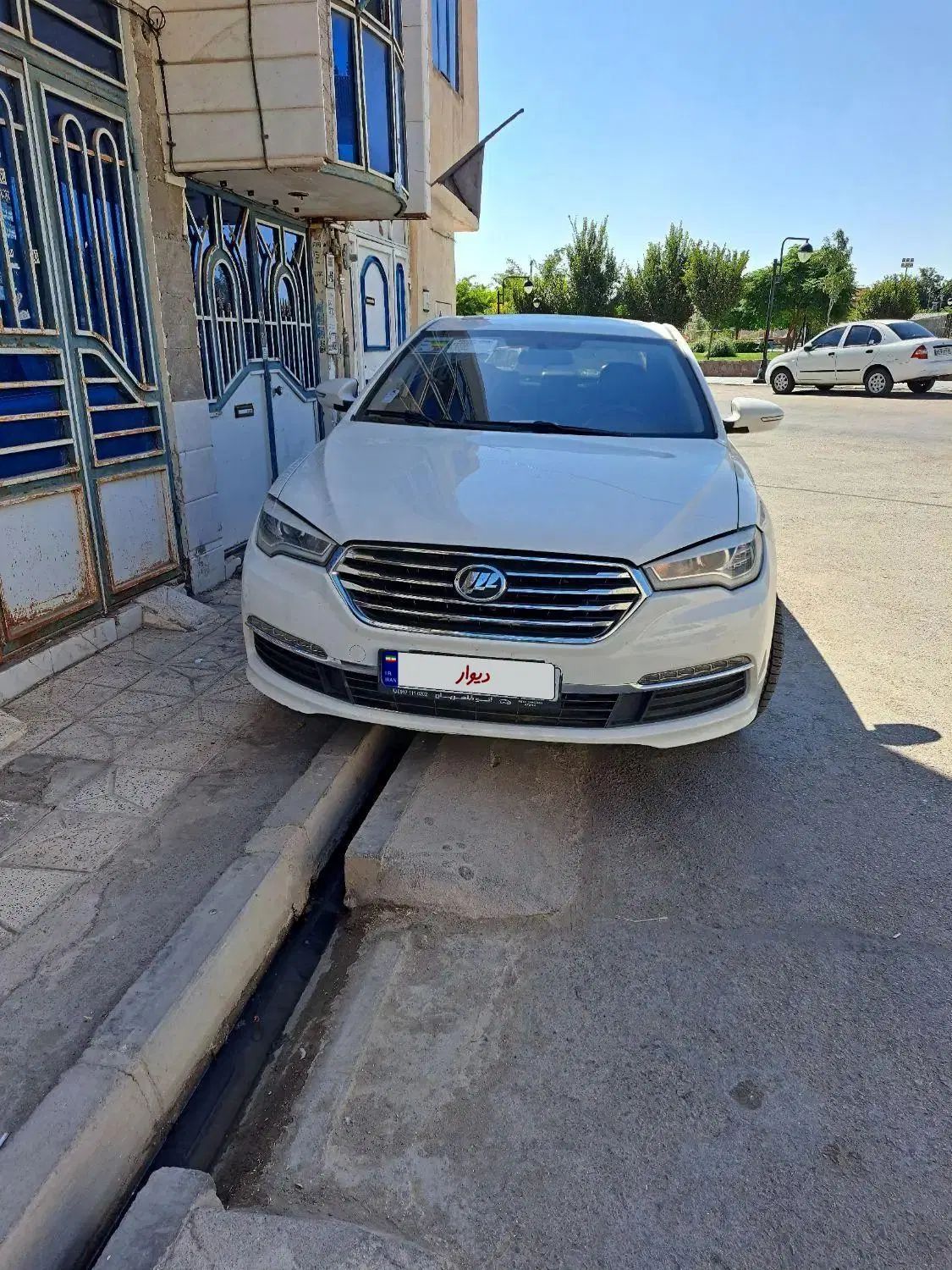 لیفان 820 اتوماتیک - 1397