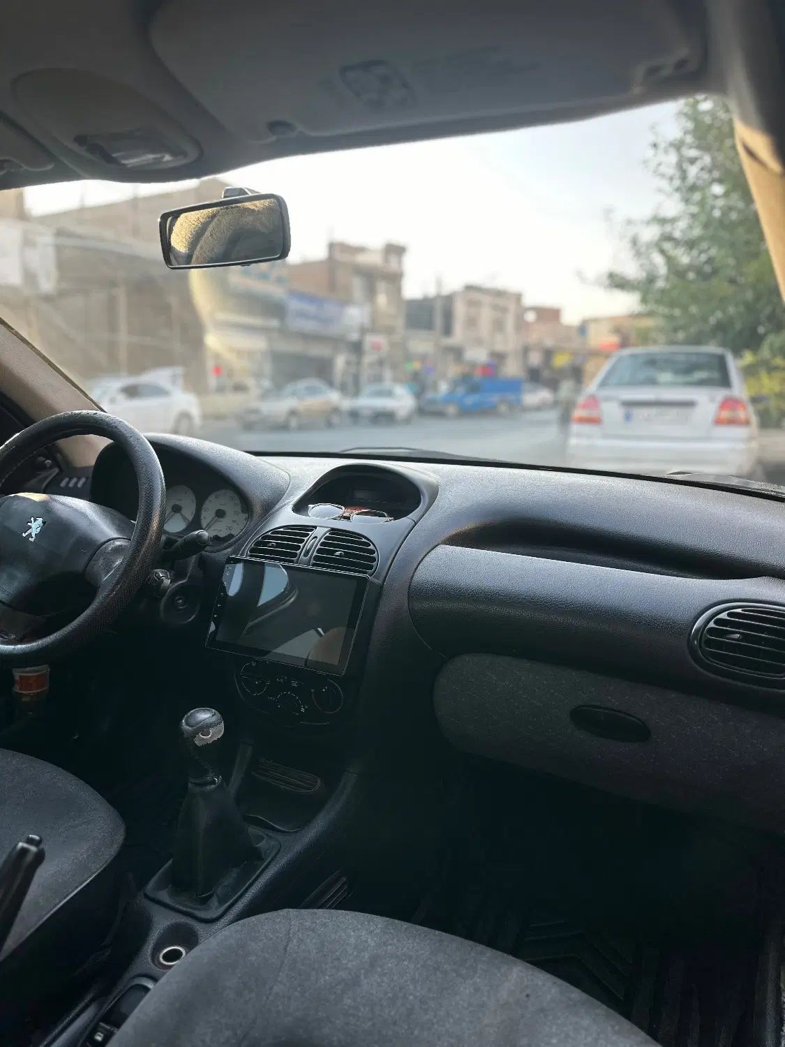 پژو ۲۰۶ صندوق دار v2 - 1389