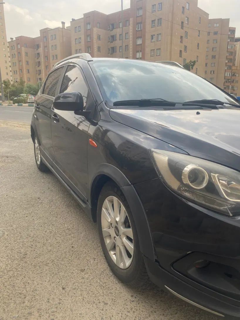 ام وی ام 315 هاچ بک اسپرت لاکچری - 1396