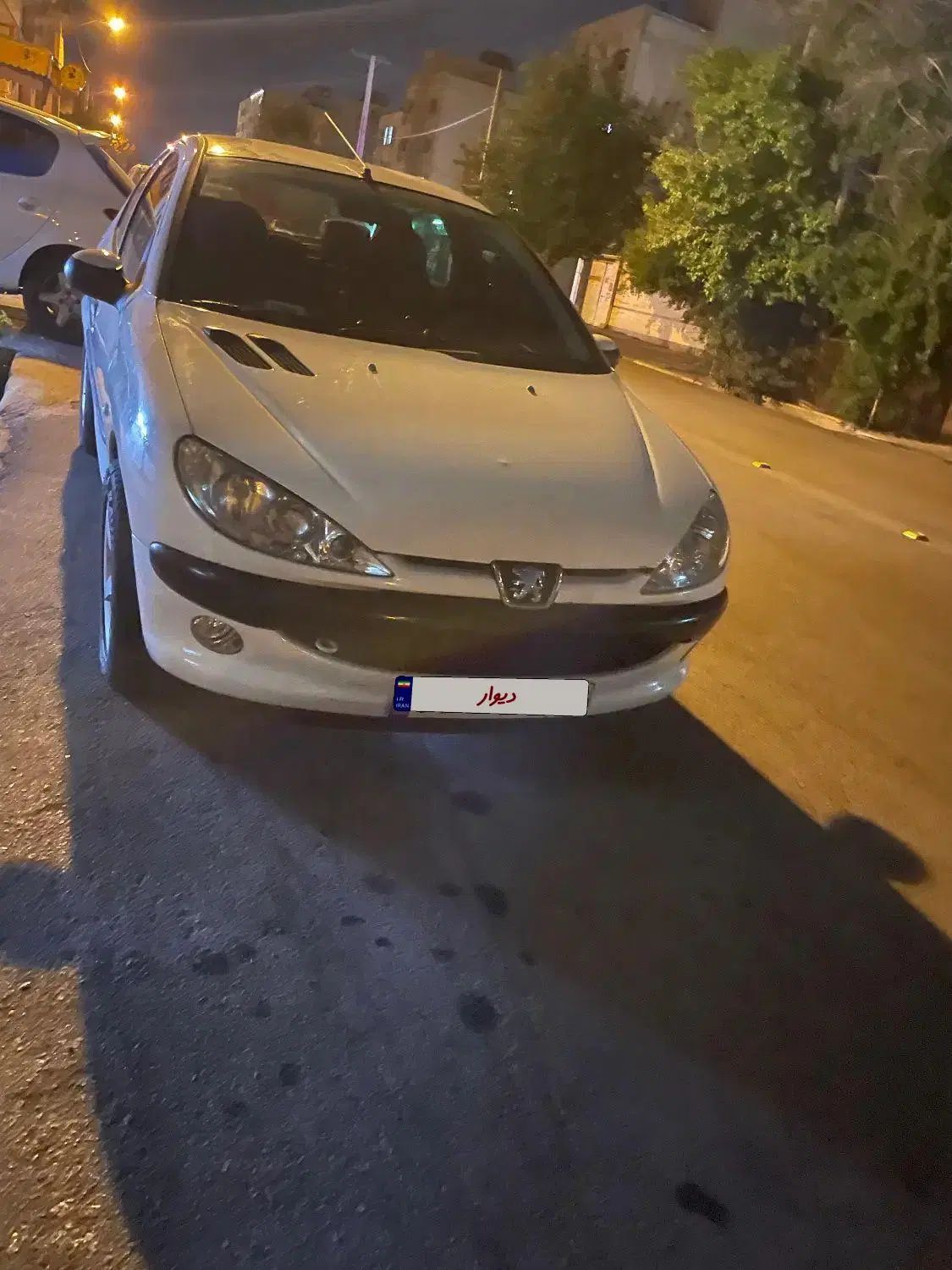 پژو ۲۰۶ صندوق دار v8 - 1395