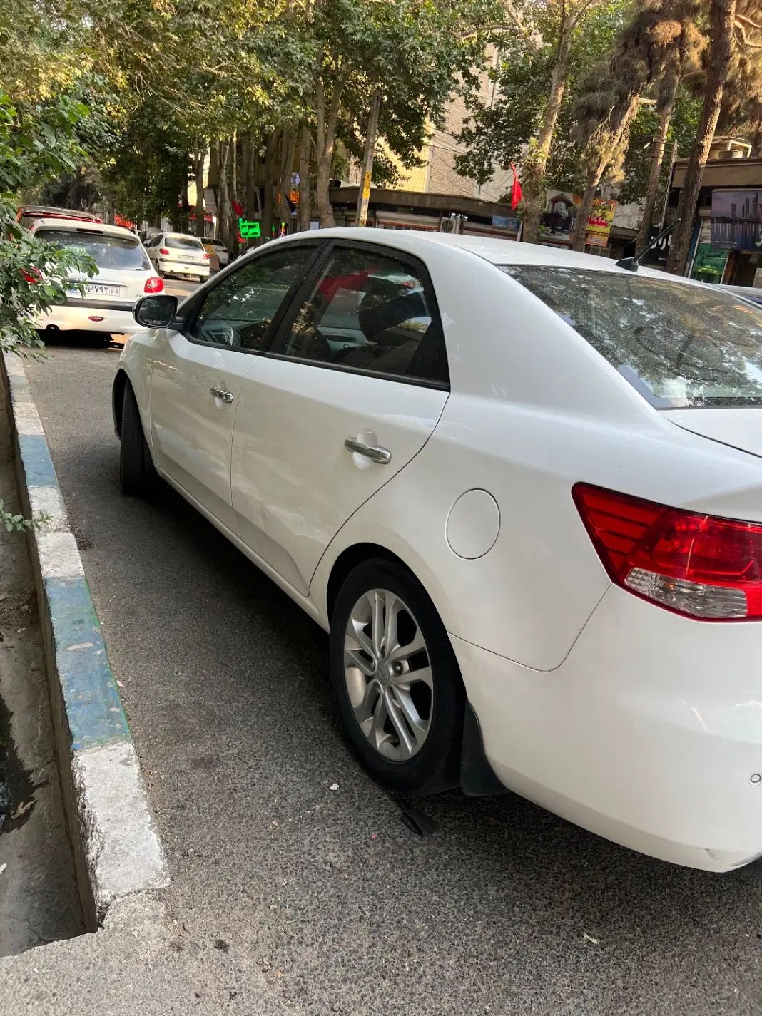 کیا سراتو 2.0 لیتر اتوماتیک GT لاین - 2017