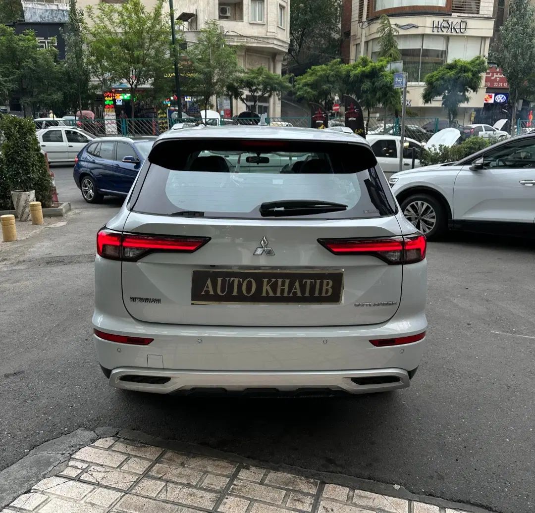 میتسوبیشی اوتلندر PHEV PHEV - 2024