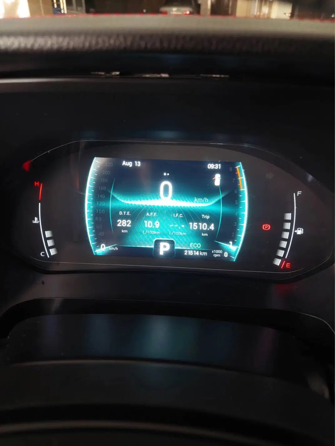 ام وی ام X55 پرو اکسلنت - 1402