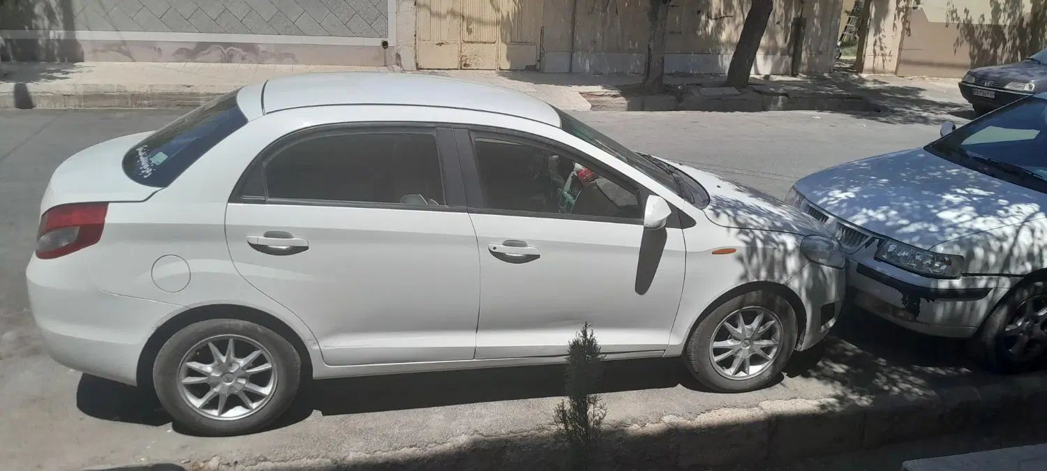 ام وی ام 315 صندوقدار ساده دنده ای - 1393