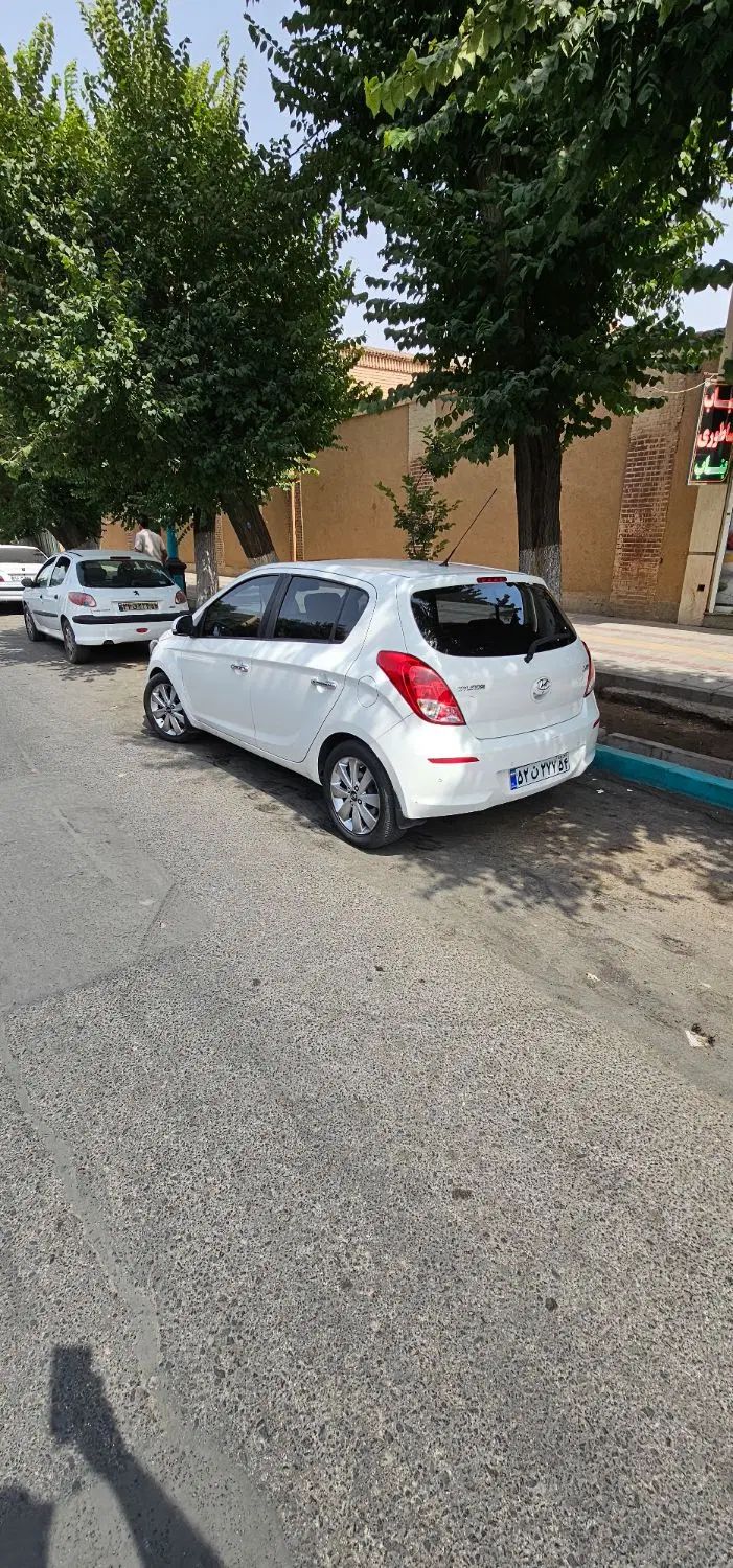 هیوندای i20 فول وارداتی - 2014