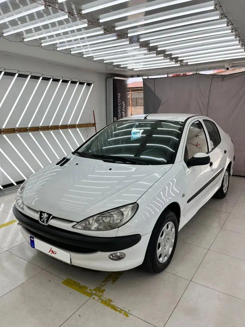 پژو ۲۰۶ صندوق دار v8 - 1396
