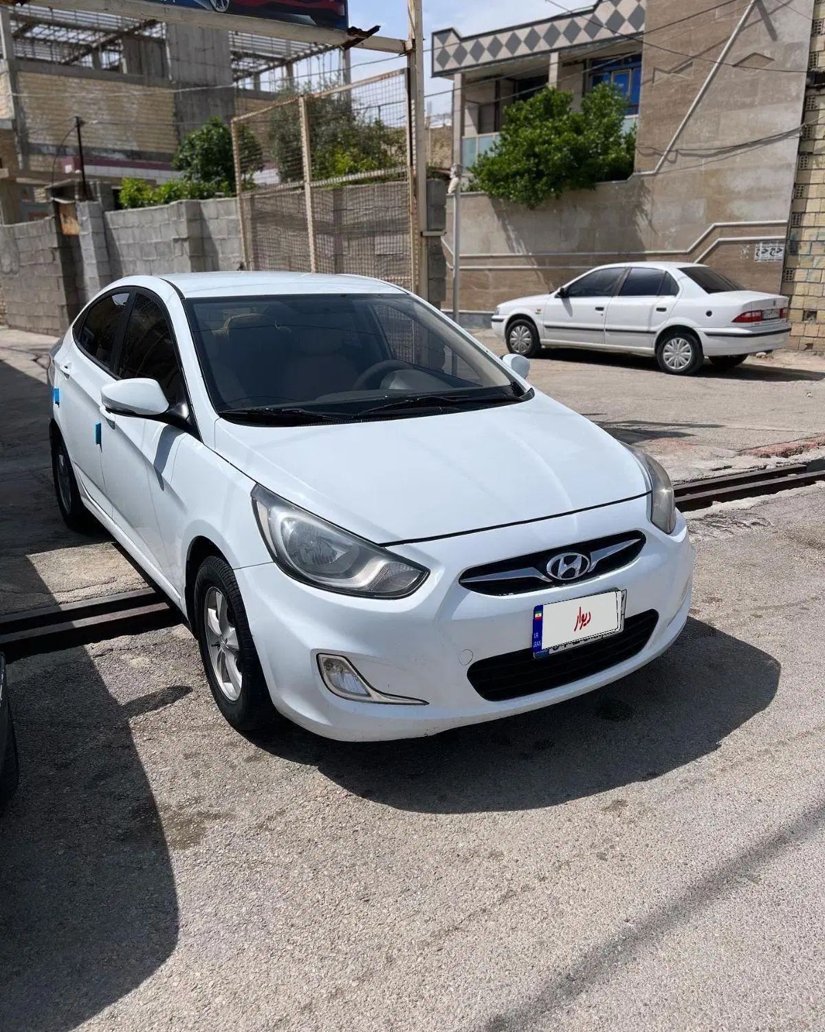 هیوندای اکسنت جی‌ال‌اس - 2014