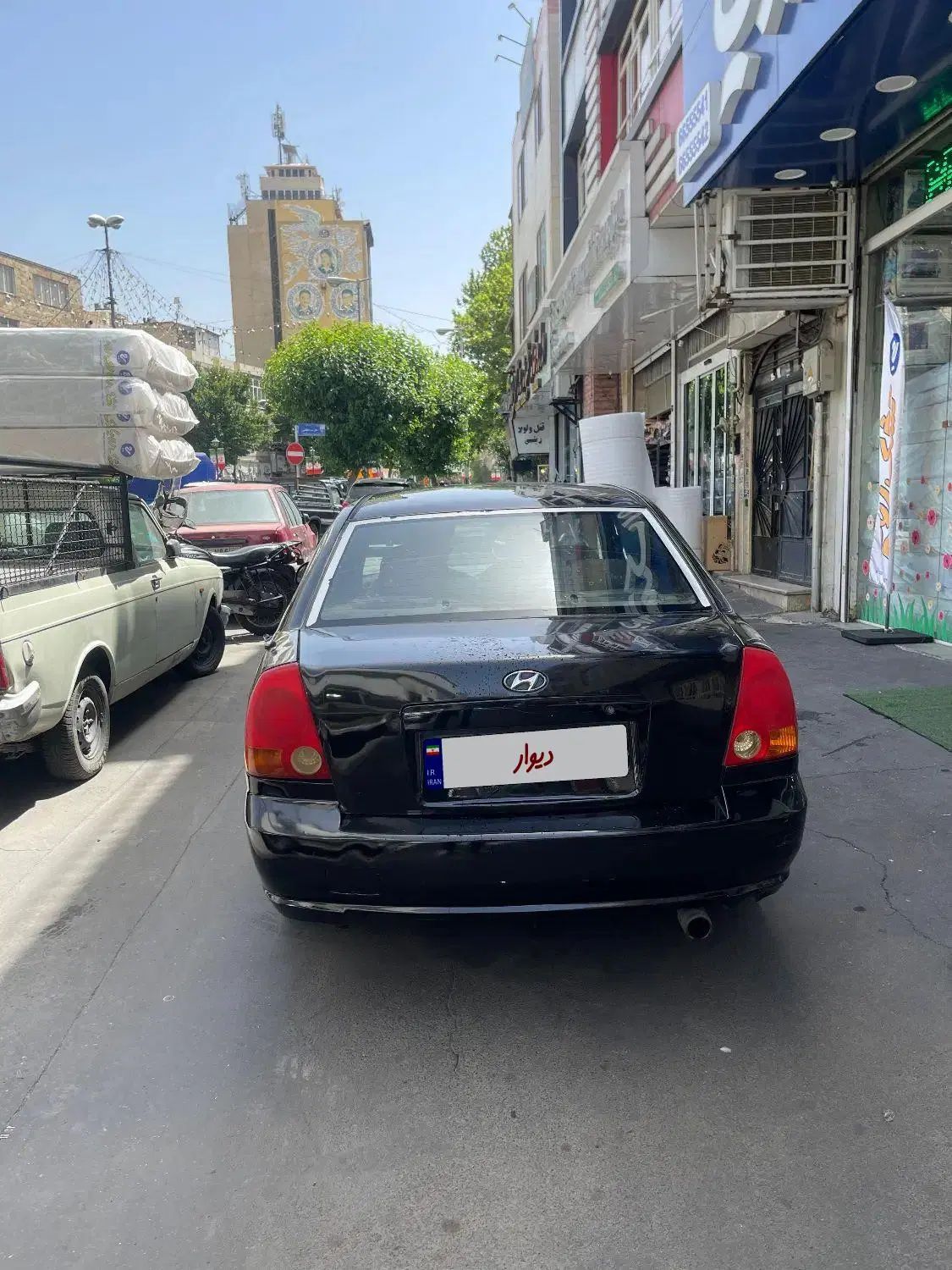 هیوندای ورنا دنده‌ ای - 1383